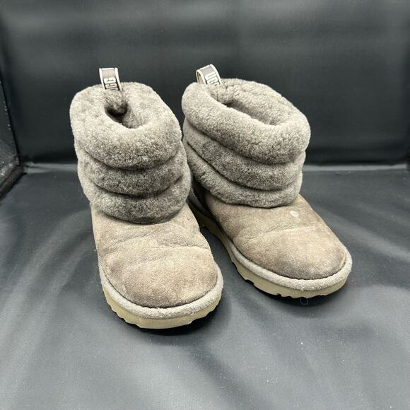 UGG Childrens Gray Boots Size 12 US Pull On - Picture 1 of 8